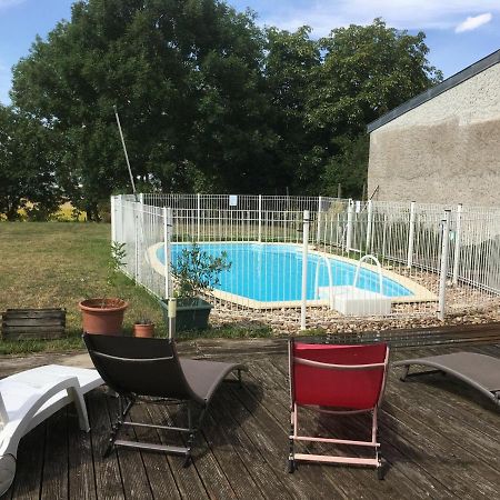 Grand Gite Avec Piscine, Cheminee Et Terrasse Pres De Luneville, Ideal Pour Familles Et Groupes - Fr-1-584-84 Athienville Buitenkant foto