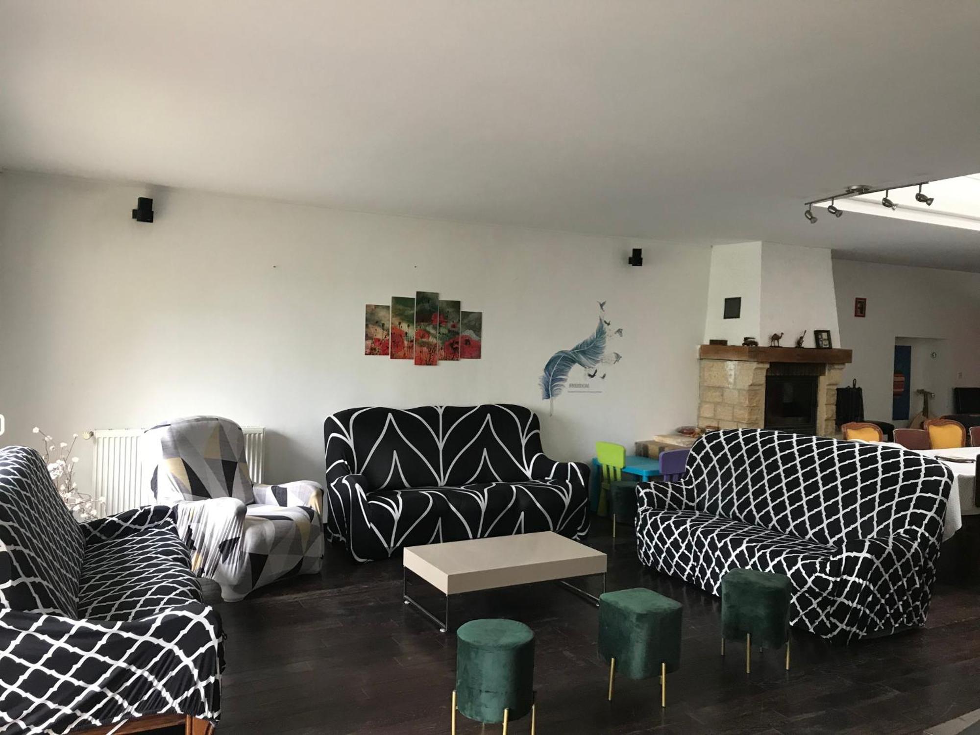 Grand Gite Avec Piscine, Cheminee Et Terrasse Pres De Luneville, Ideal Pour Familles Et Groupes - Fr-1-584-84 Athienville Buitenkant foto